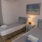 La Golondrina Caleta De Velez